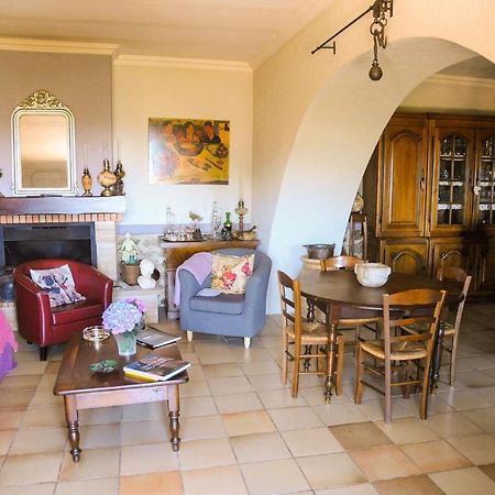 Bed and Breakfast A Casa Di Paulina Каста Экстерьер фото
